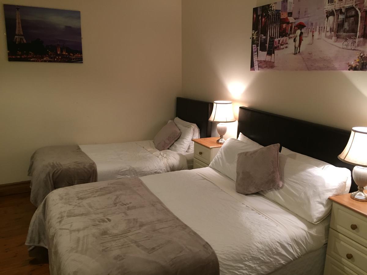 Leitrim Inn Carrick on Shannon Εξωτερικό φωτογραφία