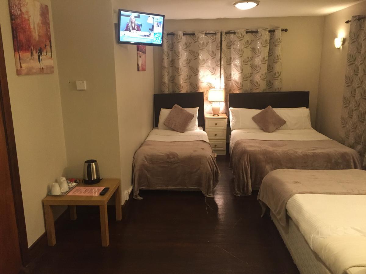 Leitrim Inn Carrick on Shannon Εξωτερικό φωτογραφία